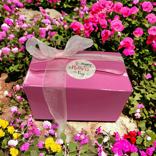 Mother’s Day Strawberry & Lily Wax Gift Set