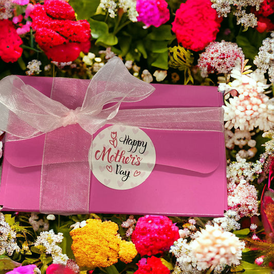 Mother’s Day Strawberry & Lily Wax Gift Set